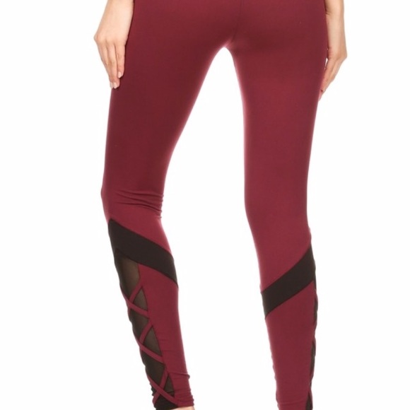 ONE LEFT! SIZE L Criss Cross Mesh Leggings - Picture 2 of 4